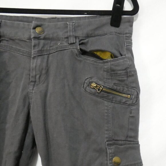 BLANK NYC | size 29 | Grey Cargo Style Slim Fit Pants | Long Zip Leg Bottoms - Picture 5 of 16